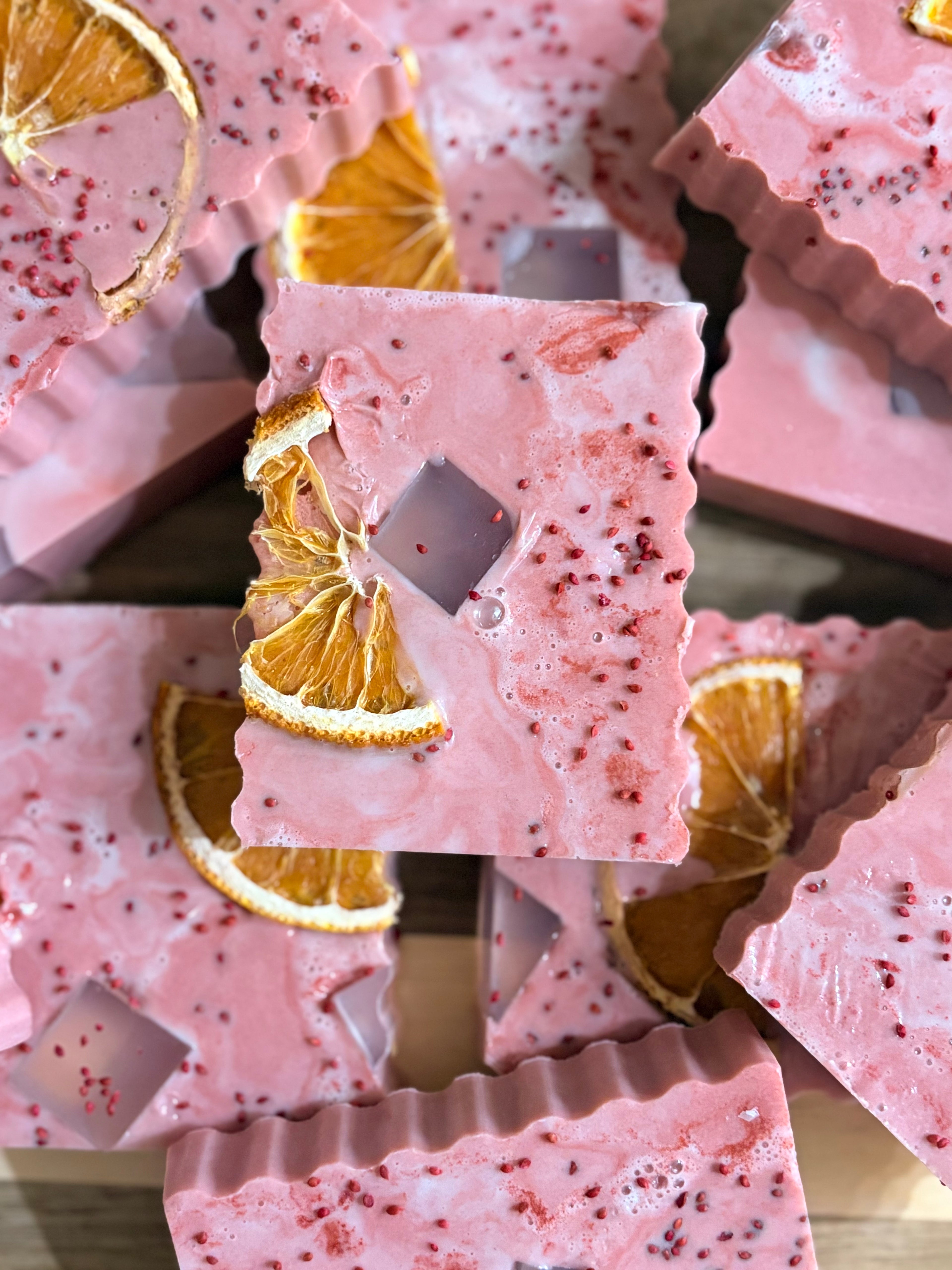 Frost Cranberry Body soap